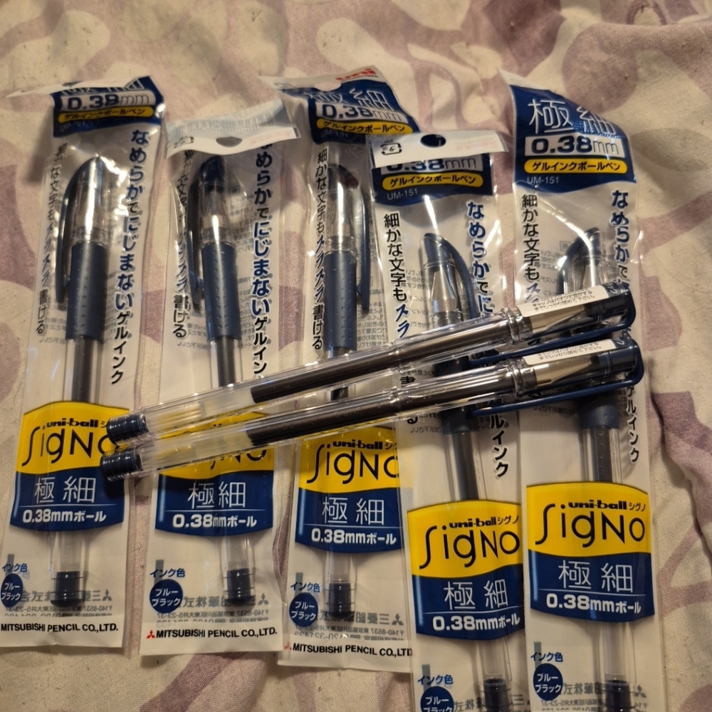 Lot Of New And NIP Uniball Signo Blue Black